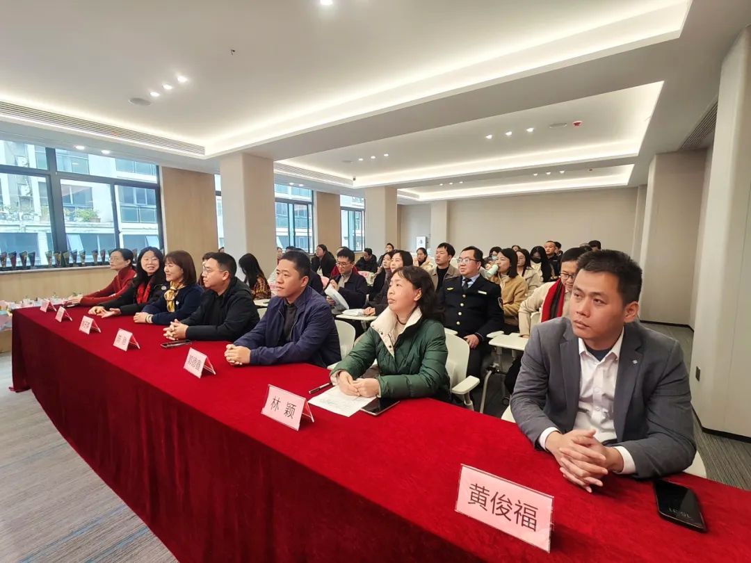 公益活动丨助力街道盛会，护航居民眼健康